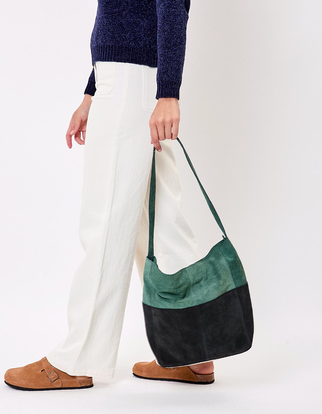 Sac besace bi-colore en cuir suédé imprimé La Fiancée