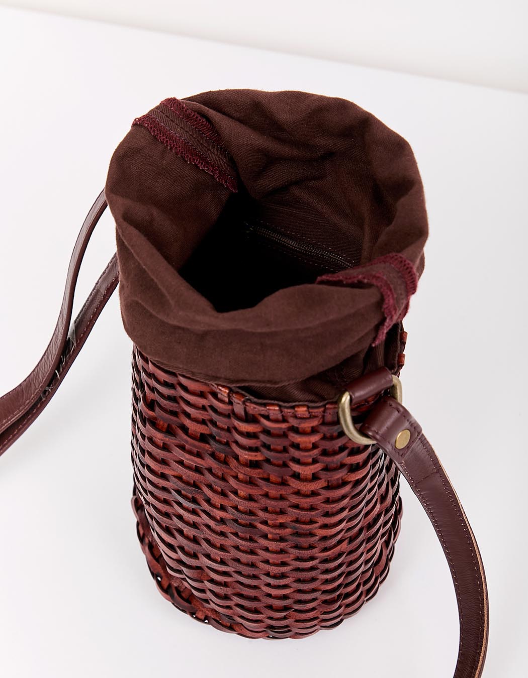Sac seau en cuir tressé imprimé La Fiancée