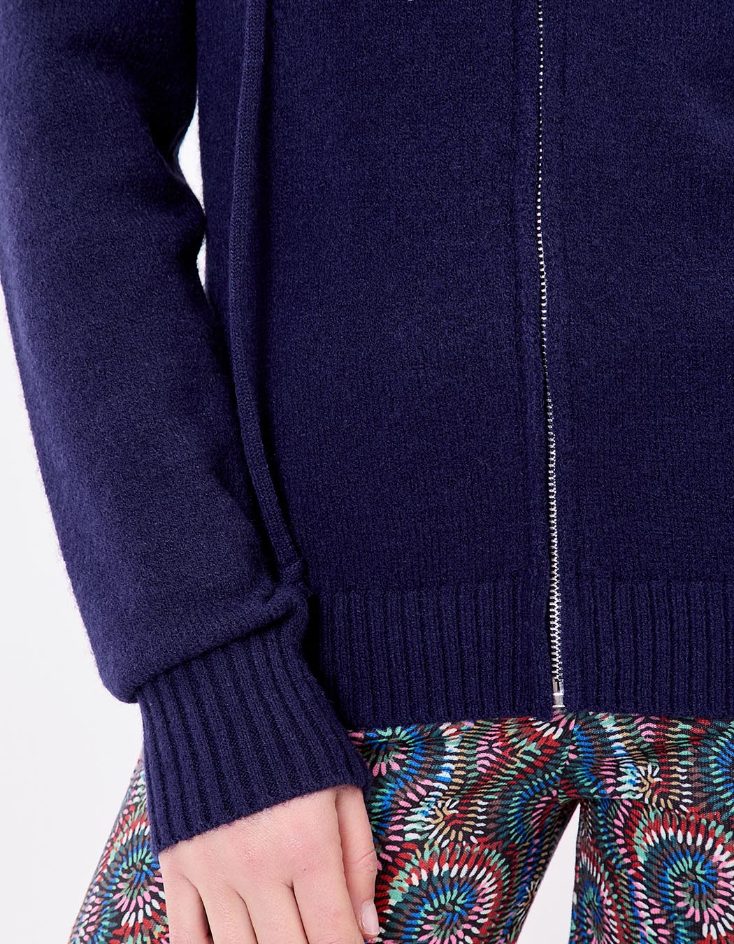 Gilet zippé maille à capuche imprimé La Fiancée