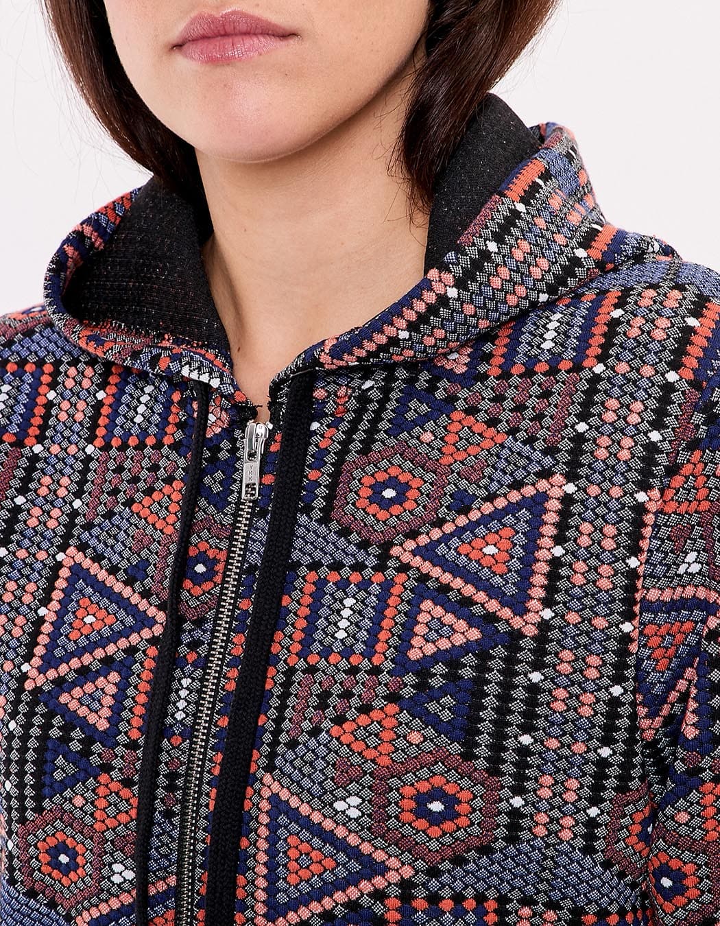 Sweat zippé maille jacquard imprimé La Fiancée