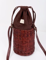 Sac seau en cuir tressé imprimé La Fiancée