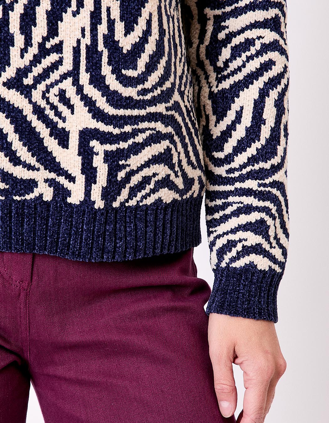 Pull maille duveteuse imprimé La Fiancée