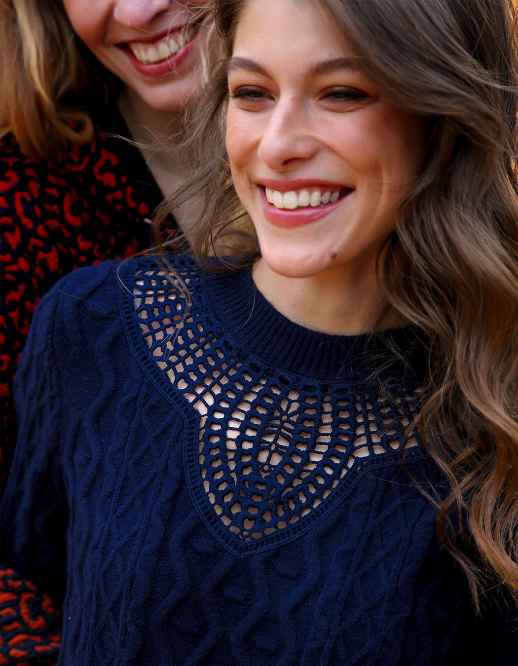 Pull maille brodée imprimé La Fiancée