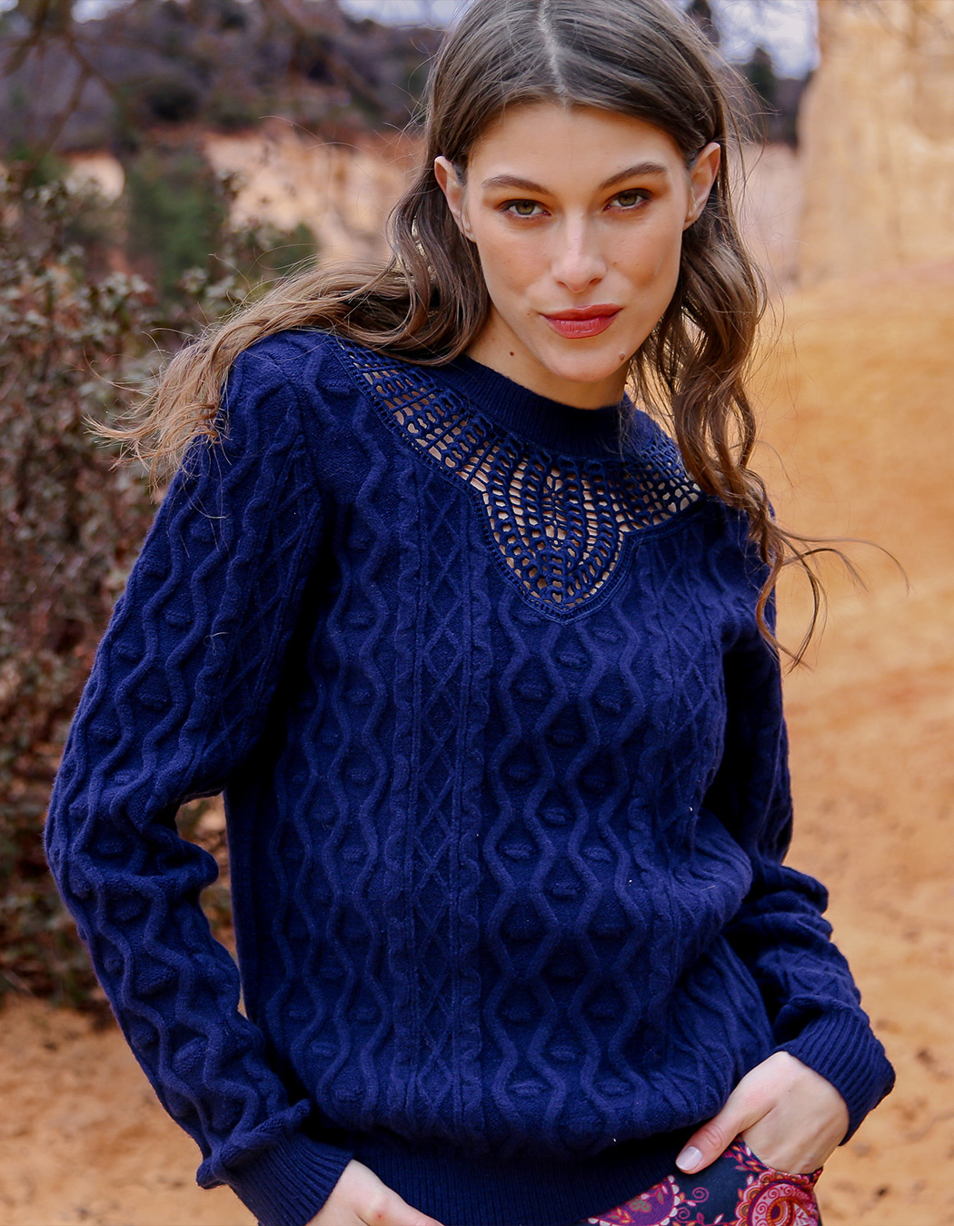 Pull maille brodée imprimé La Fiancée