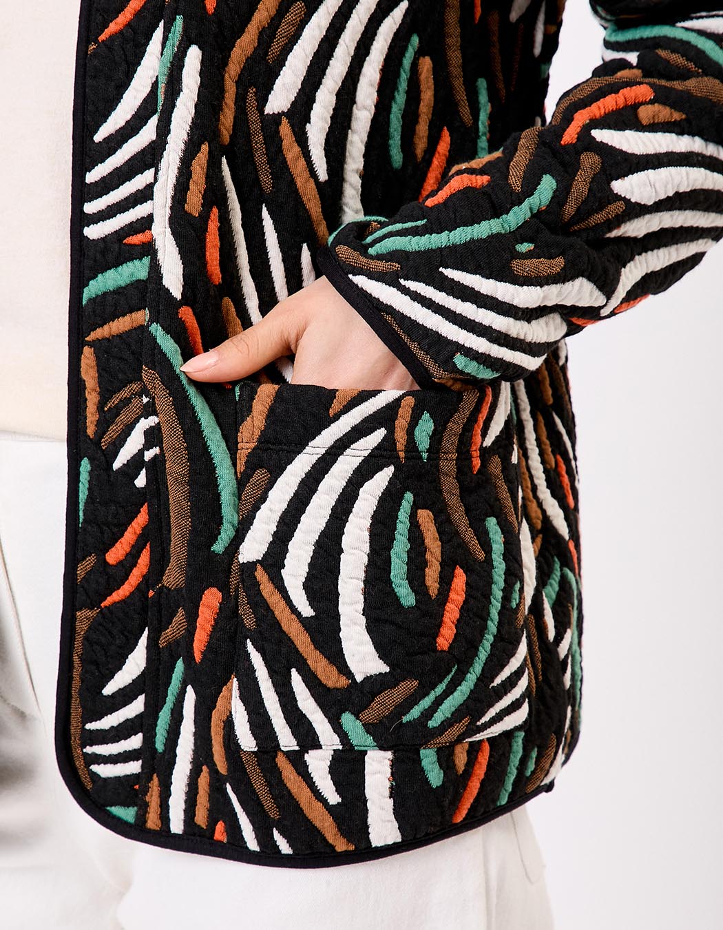 Veste souple maille jacquard imprimé La Fiancée