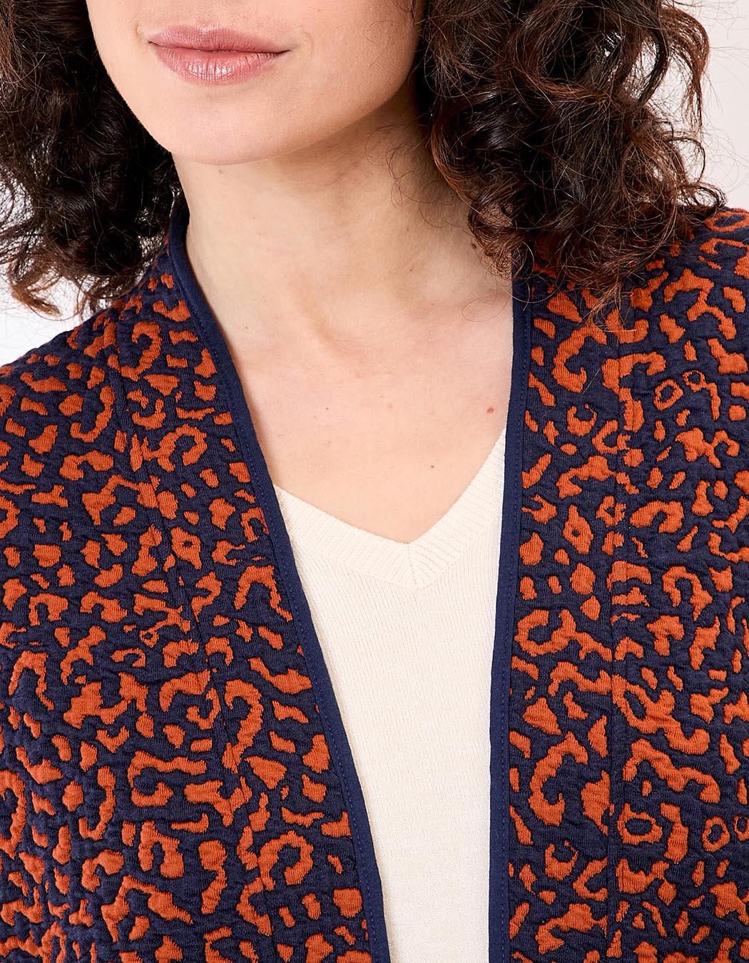 Veste souple maille jacquard imprimé La Fiancée