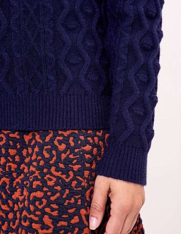 Pull maille brod&eacute;e imprim&eacute; La Fianc&eacute;e