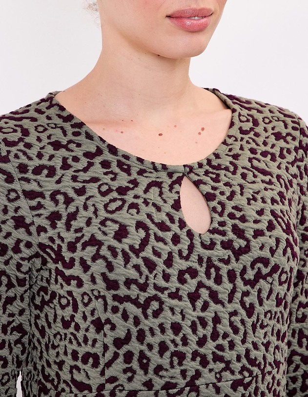 Robe maille jacquard ajust&eacute;e imprim&eacute; La Fianc&eacute;e