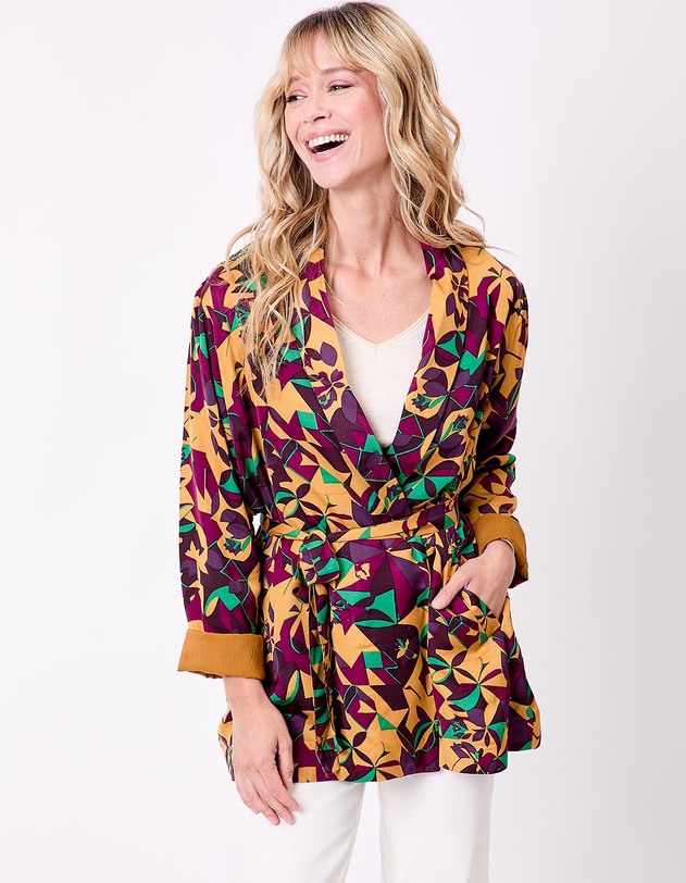 Veste kimono fluide satin&eacute;e imprim&eacute; La Fianc&eacute;e