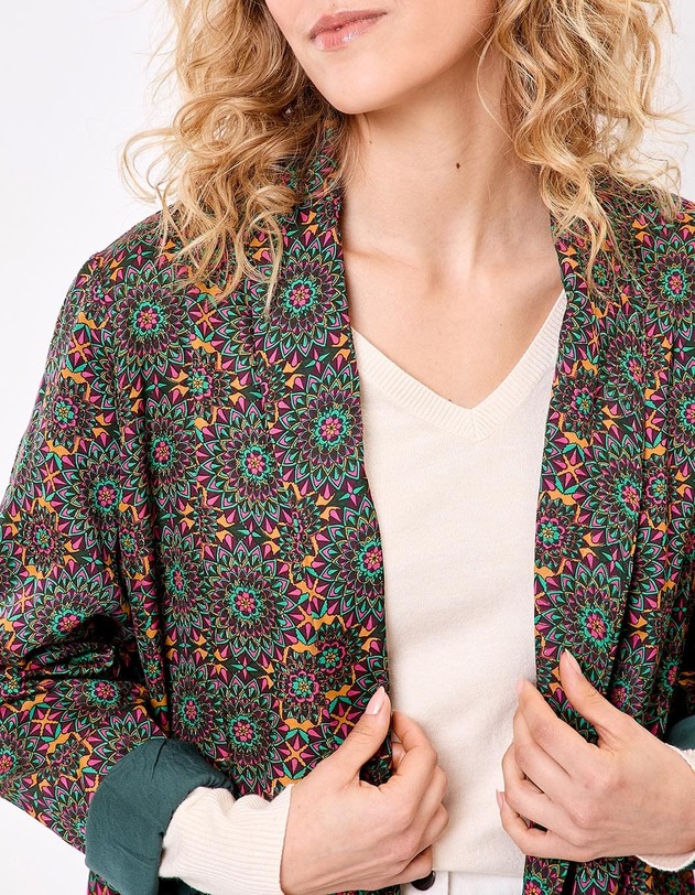 Veste kimono fluide satin&eacute;e imprim&eacute; La Fianc&eacute;e