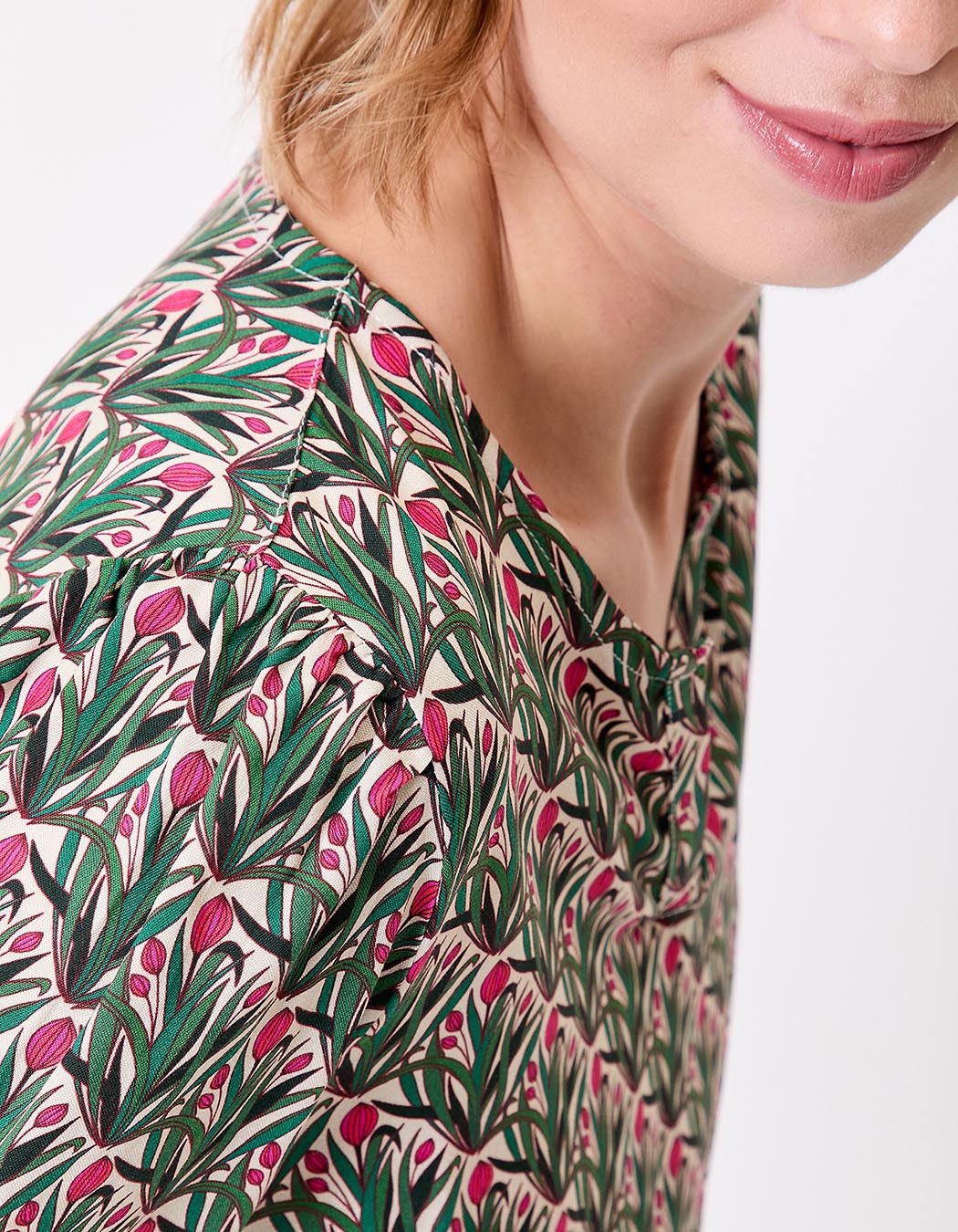 Blouse fluide col tunisien imprim&eacute; La Fianc&eacute;e
