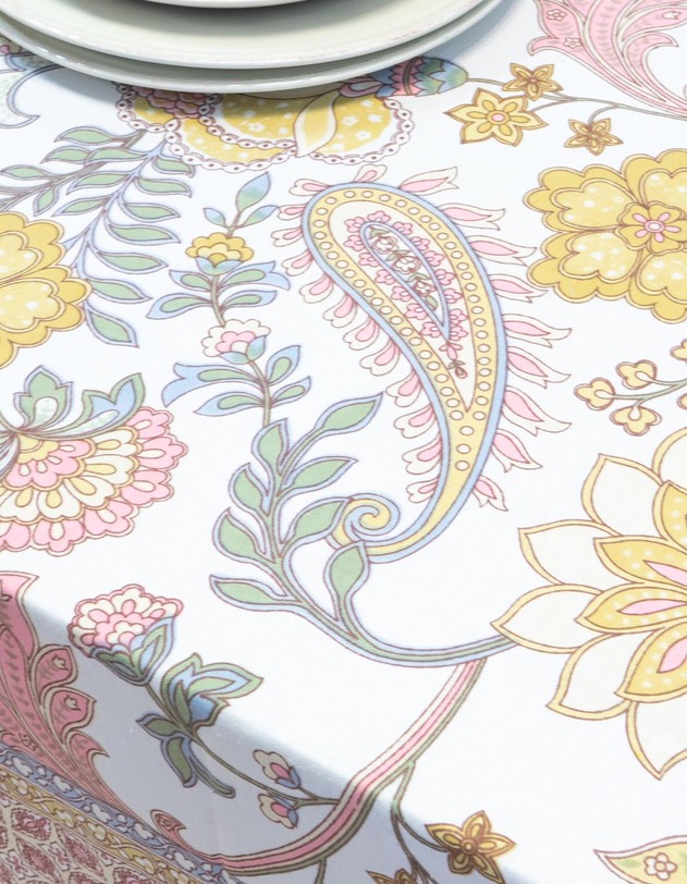 Nappe imprim&eacute;e en coton 150 x 225 cm imprim&eacute; La Fianc&eacute;e