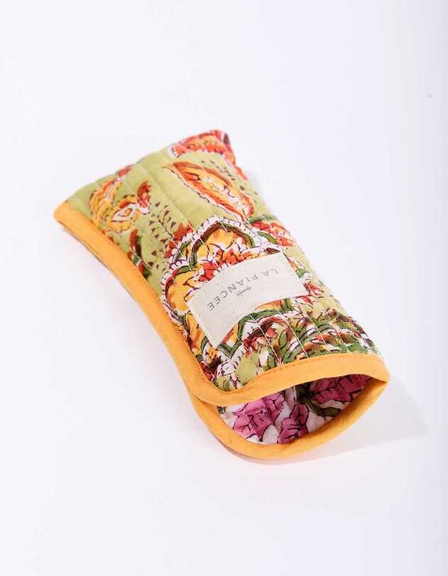 Pochette lunettes matelass&eacute;e en coton imprim&eacute; La Fianc&eacute;e