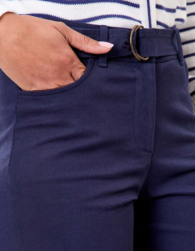 Pantalon ajust&eacute; coton stretch ceintur&eacute; imprim&eacute; La Fianc&eacute;e