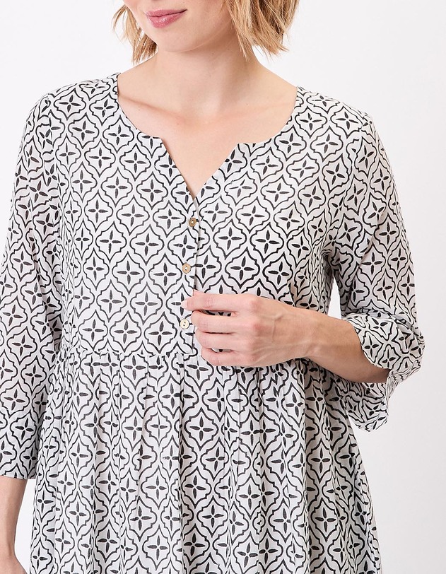 Robe longue imprim&eacute;e en voile de coton imprim&eacute; La Fianc&eacute;e