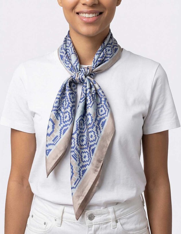 Foulard en soie imprim&eacute; imprim&eacute; La Fianc&eacute;e