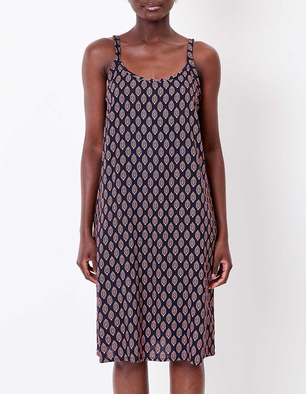 Robe fluide sans manches avec ceinture imprim&eacute; La Fianc&eacute;e