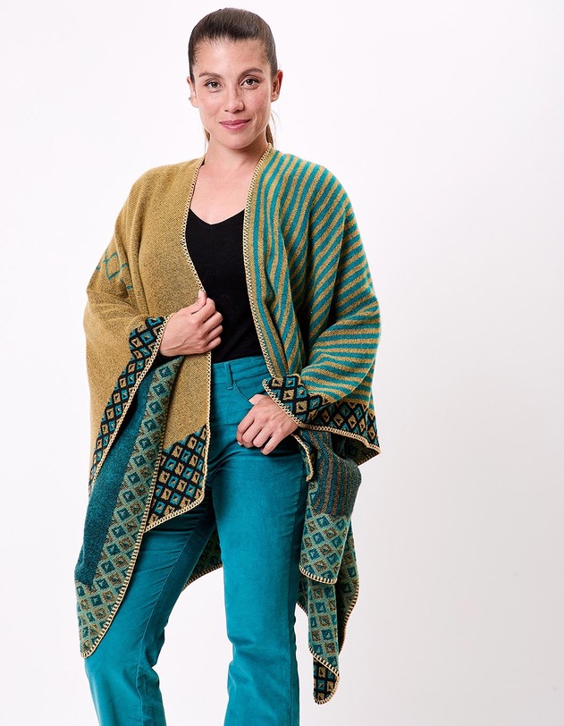 Poncho imprim&eacute; r&eacute;versible imprim&eacute; La Fianc&eacute;e