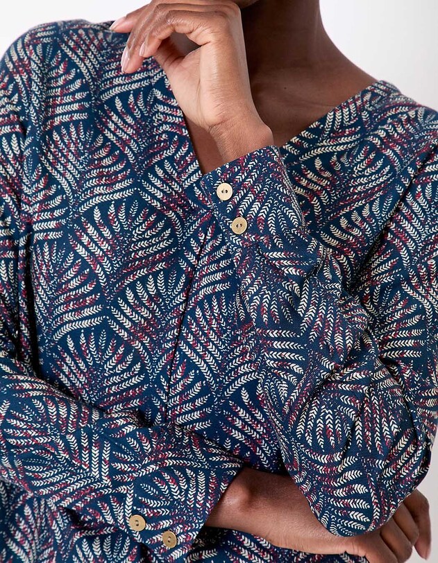 Blouse fluide &eacute;vas&eacute;e col V imprim&eacute; La Fianc&eacute;e