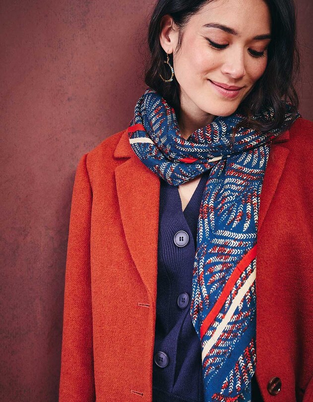 Grand foulard carr&eacute; fluide imprim&eacute; La Fianc&eacute;e