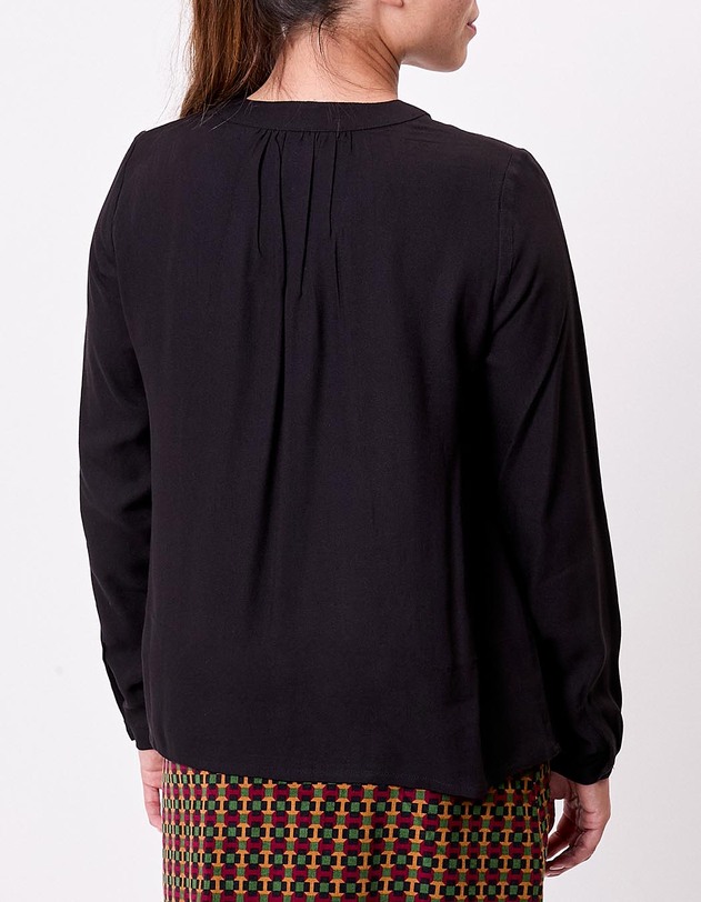 Blouse fluide col V imprim&eacute; Princesse Nomade